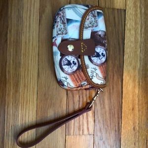 Vintage Disney dooney and bourke wristlet
